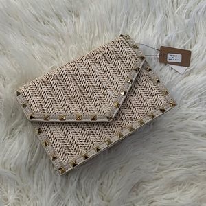 Cream & Gold Studded Purse NWT 🔥